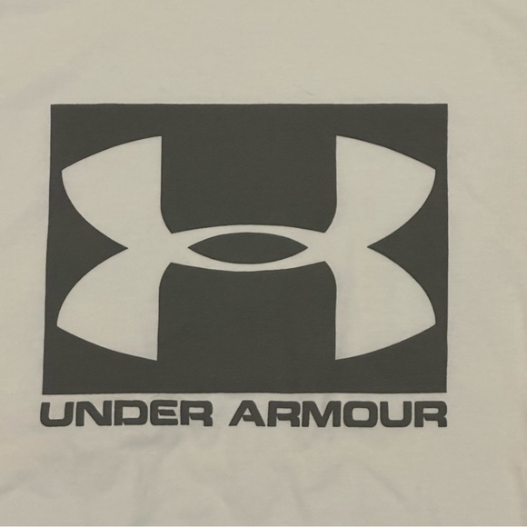 New Under Armour Men’s Box Logo T-Shirt Large - Picture 2 of 4